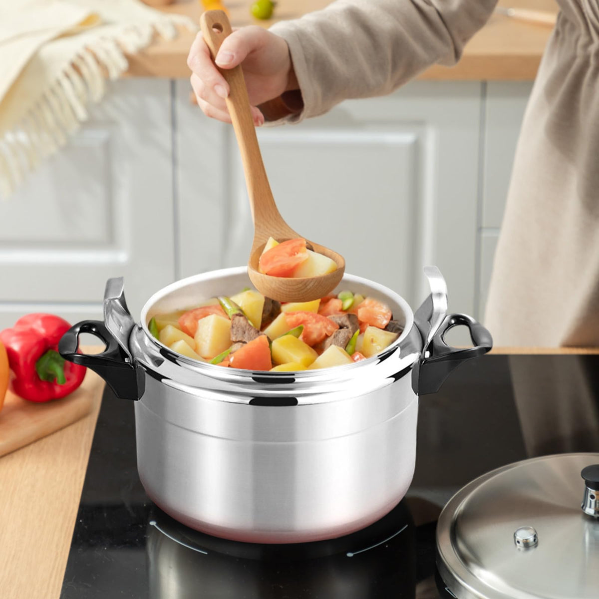 3L Stainless Steel Aluminum Mini Pressure Cooker Y848286