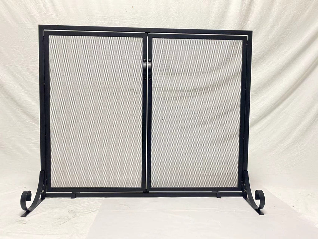 Hinged Double Door Fireplace Mesh Guard R9688